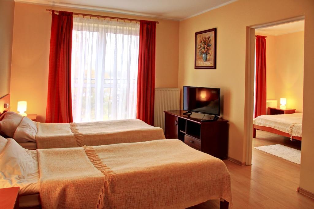 Apartamenty & Restauracja Janus Ełk Esterno foto