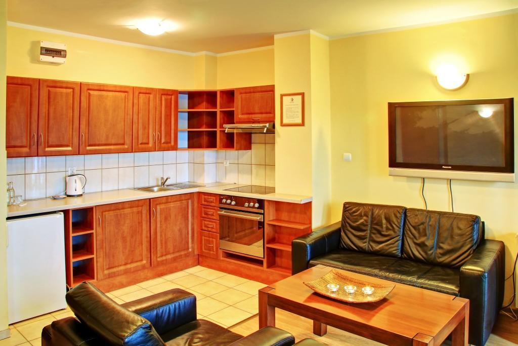 Apartamenty & Restauracja Janus Ełk Esterno foto